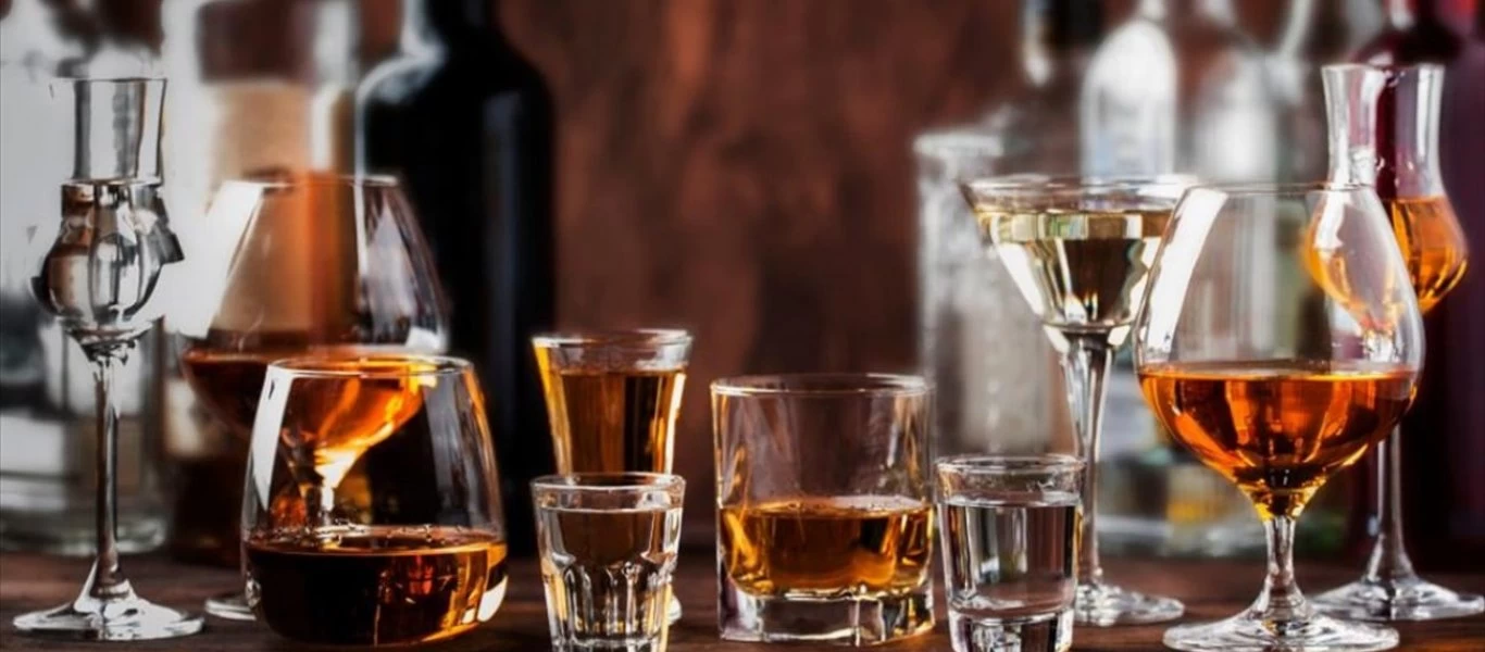 Παχαίνει το αλκοόλ; - Αυτά τα αλκοολούχα ποτά αδυνατίζουν